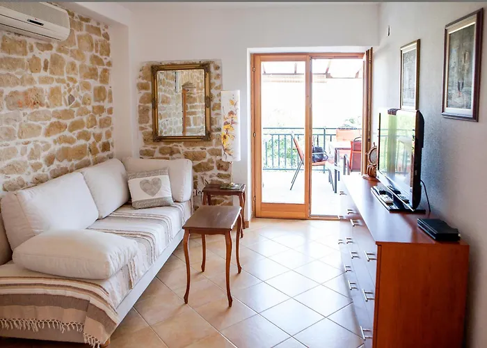 Astalavista Apartmán Donji Okrug (Ciovo)